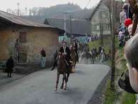 Pehldka jednotlivch kon s jezdci.